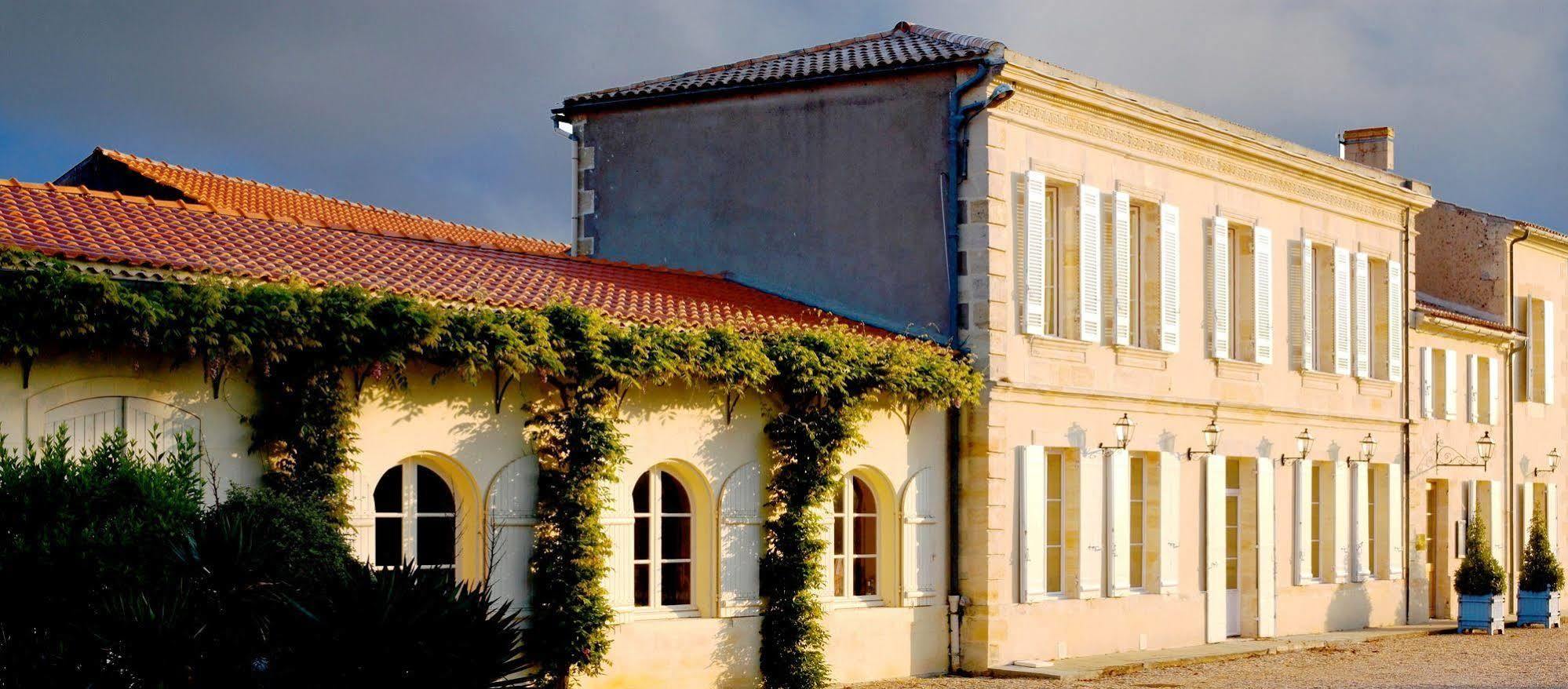 Hotel Rollan De By Bégadan Exterior photo